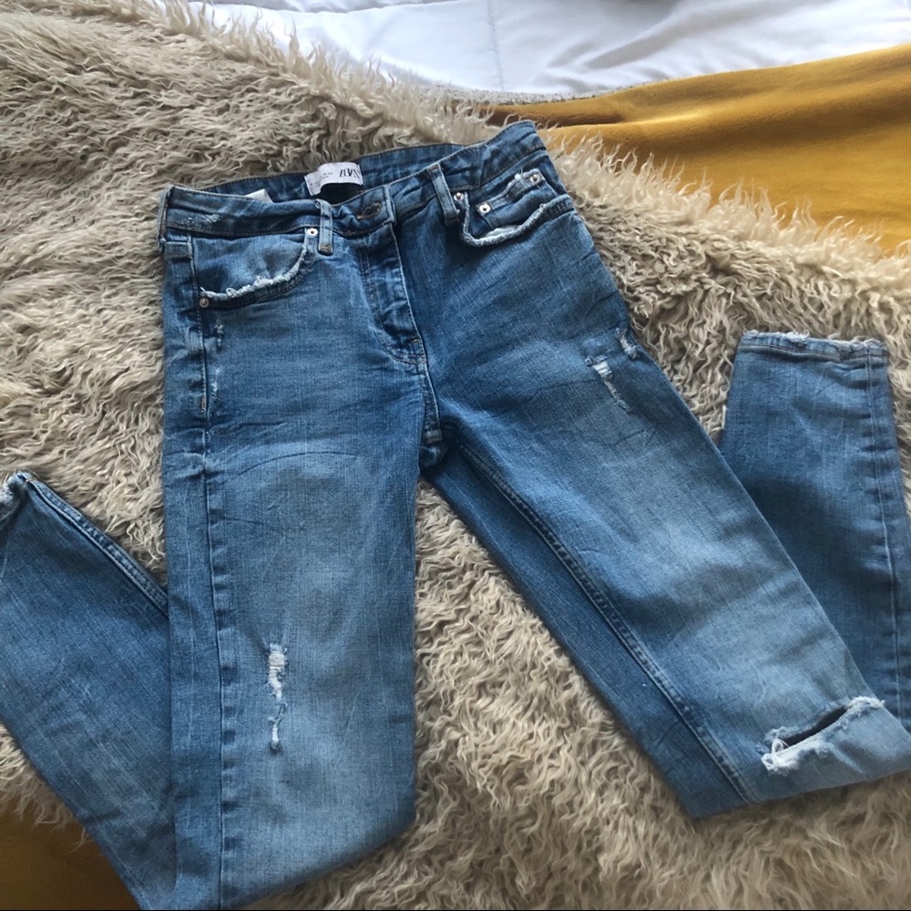 Zara distressed skinny jeans